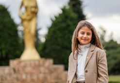 10 yaşındaki Defne, ilk sinema filmiyle Altın Portakal'da