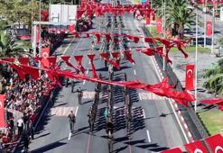 Cumhuriyetin 102'nci yılı Vatan Caddesi'nde kutlandı