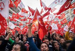 Bursalı prodüktörden yapay zeka destekli 'Cumhuriyet Marşı'