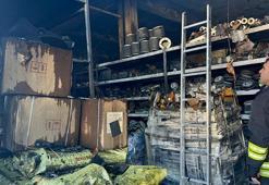Gaziantep'te hırdavat dükkanında çıkan yangın söndürüldü