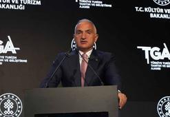 Bakan Ersoy: 50 milyar dolar ile Türkiye turizmde rekor gelir elde etmiş oldu