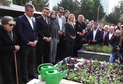 Erdal İnönü vefatının 18’inci yılında kabri başında anıldı