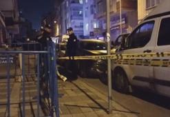 Ümraniye'de tartıştığı oğlunu ve kardeşini bıçaklayarak öldürdü