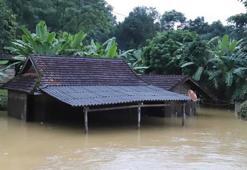 Vietnam'da sel nedeniyle hayatını kaybedenlerin sayısı 28’e yükseldi