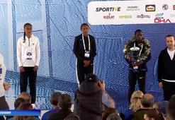 İstanbul Maratonu'nda kazananlara ödülleri verildi