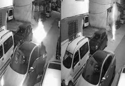 Gece saatlerinde geldikleri sokakta havai fişek ateşleyip kaçtılar