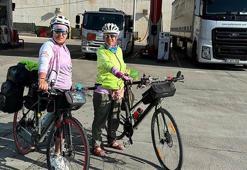 Meme kanseri farkındalığı için bisikletle Türkiye turuna çıktılar