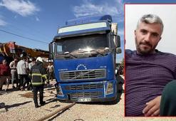 Lastiğini değiştirdiği TIR'ın altında kalıp ölen şoför, toprağa verildi