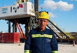 Köyünü terk etmek zorunda kaldı, 35 yıl sonra aynı topraklarda petrol üretimine katıldı