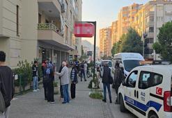 Eski eşini göğsünden bıçakladı, polisi arayıp teslim oldu