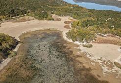 Suyu 300 metre çekilen Kovada Gölü'nün 'milli park' özelliği tehlikede