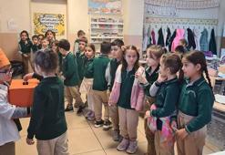 İlkokul öğrencileri, harçlıklarını LÖSEV'e bağışladı