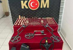 İzmir’deki operasyonda 1142 adet tarihi eser ele geçirildi