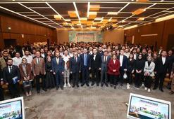 Bakan Kurum, Hatay'da mühendis ve mimarlara deprem bölgesinin inşasını anlattı