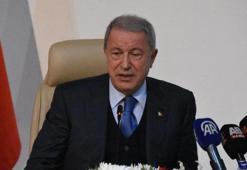 Hulusi Akar: Terör belasından asil milletimizi kurtaracağız