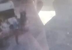 Otomobil, park halindeki 2 araç ile yayalara çarptı: 1 ölü, 3 yaralı