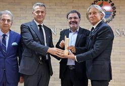 ‘Mersin Kenti Edebiyat Ödülü’, Ahmet Ümit’in