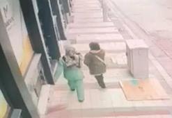 Sultangazi'de takip ettikleri çiftin evine giren 2 kadın 1 milyon lira değerinde ziynet eşyası çaldı