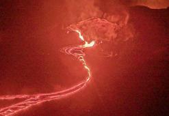 Hawaii'deki Kilauea Yanardağı'nda 36'ncı patlama öncesi lav akıntıları