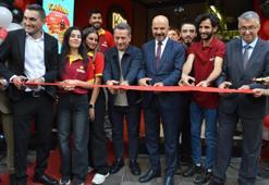 Kukidu Fried Chicken, ilk şubesini Beşiktaş’ta açtı