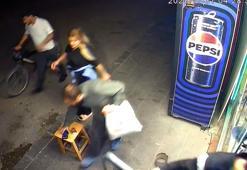 Çekirdek çitlerken taburenin üzerinde gördüğü telefonu çaldı, ‘şeytana uydum’ dedi