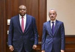 Bakan Uraloğlu, Kongolu mevkidaşı Bemba ile görüştü