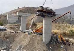 Diyarbakır'da viyadük inşaatında iskele çöktü; 4 ölü, 1 yaralı