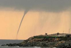 Hatay'da denizde hortum oluştu