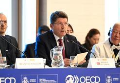 Bakan Tunç, 'OECD Adalete Erişim 10'uncu Küresel Yuvarlak Masa Toplantısı’na katıldı