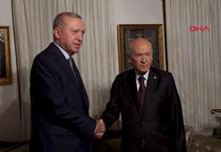 Cumhurbaşkanı Erdoğan, MHP Genel Başkanı Bahçeli’yi konutunda ziyaret etti