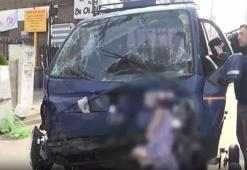 Güney Kore'de minibüs yayalara çarptı: 2 ölü, 18 yaralı