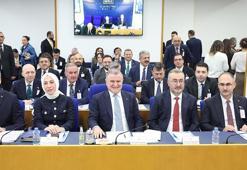 Bakan Bak: Yasa dışı bahisle mücadelede Türkiye'nin örnek bir ülke olmasına kararlılıkla devam edeceğiz