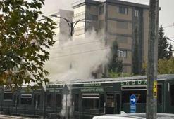 Gaziantep'te seyir halindeki tramvaya yıldırım düştü