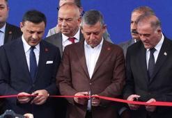 CHP Genel Başkanı Özel, Kabataş Meydanı açılış törenine katıldı