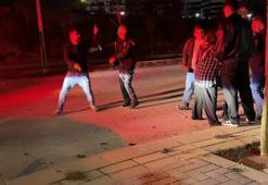 2 aracın çarpıştığı kazada tanıdık çıkan taraflar arasında gerginlik yaşandı