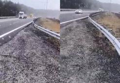 Bolu’da otoyol geçişinde kar yağdı