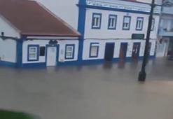 Portekiz'de sel: 2 ölü