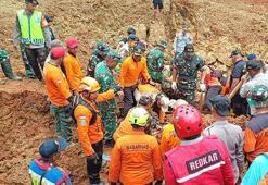 Endonezya'da toprak kayması: 3 ölü