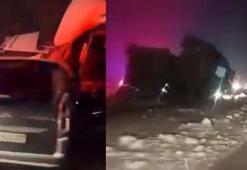 Yardım için duran TIR'a hafif ticari araç çarptı: 1 ölü, 5 yaralı