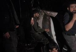 Hatay’da polisten kaçarken kazaya yapan otomobilde 9 kaçak göçmen yakalandı