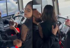 Halk otobüsü şoförü babaya, sefer sırasında kızlarından doğum günü sürprizi