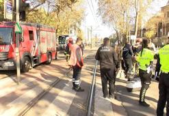 Beyoğlu'nda tramvayın çarptığı motosikletin sürücüsü yaralandı