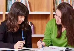 Başarılı üniversite öğrencilerine 3 yılda mezun olma imkanı sağlanacak