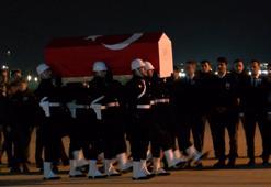 Hırvatistan'da düşen yangın uçağında şehit olan Pilot Bahar'ın naaşı Türkiye'ye getirildi