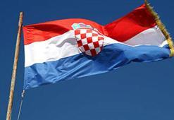 Hırvatistan'da gökdelende yangın