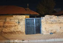 Babasını öldüren 16 yaşındaki çocuk adliyede; tartışma borç meselesi nedeniyle başlamış