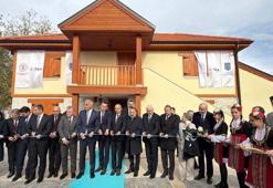 Naim Süleymanoğlu'nun müzeye dönüştürülen evi, Bulgaristan'da törenle açıldı