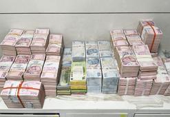 Mersin merkezli 9 ilde yasa dışı bahis operasyonu; 4'ü hakem 40 gözaltı