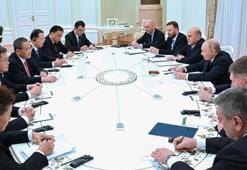 Rusya Devlet Başkanı Putin, Çin Başbakanı Li ile görüştü