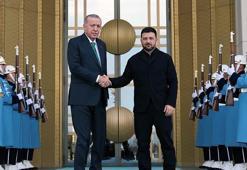 Cumhurbaşkanı Erdoğan, Zelenskiy'i resmi törenle karşıladı
